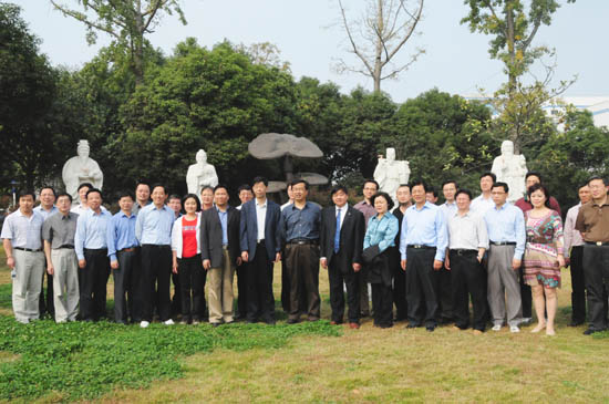 專(zhuān)題報(bào)道